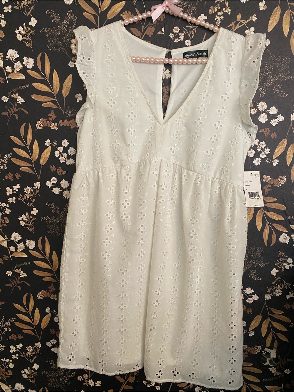 Women’s White Eyelet Ruffle Sleeve Dress - Picture 2 of 4